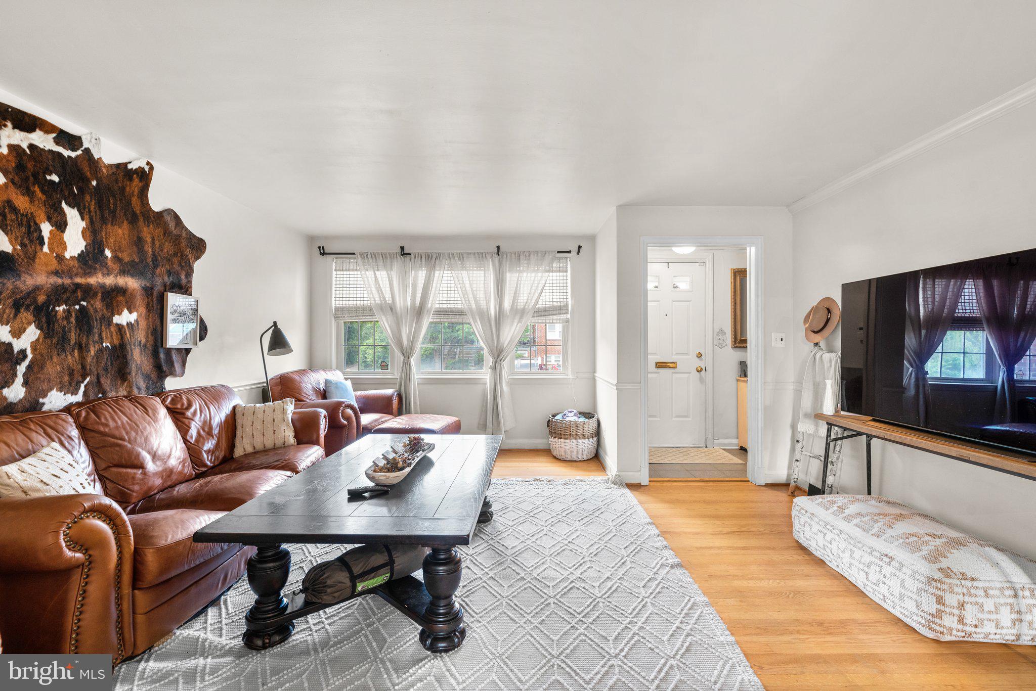 434 Academy Road Catonsville, MD 21228 - Photo 4 of 29 Living Room w/ Lots of Natural Light