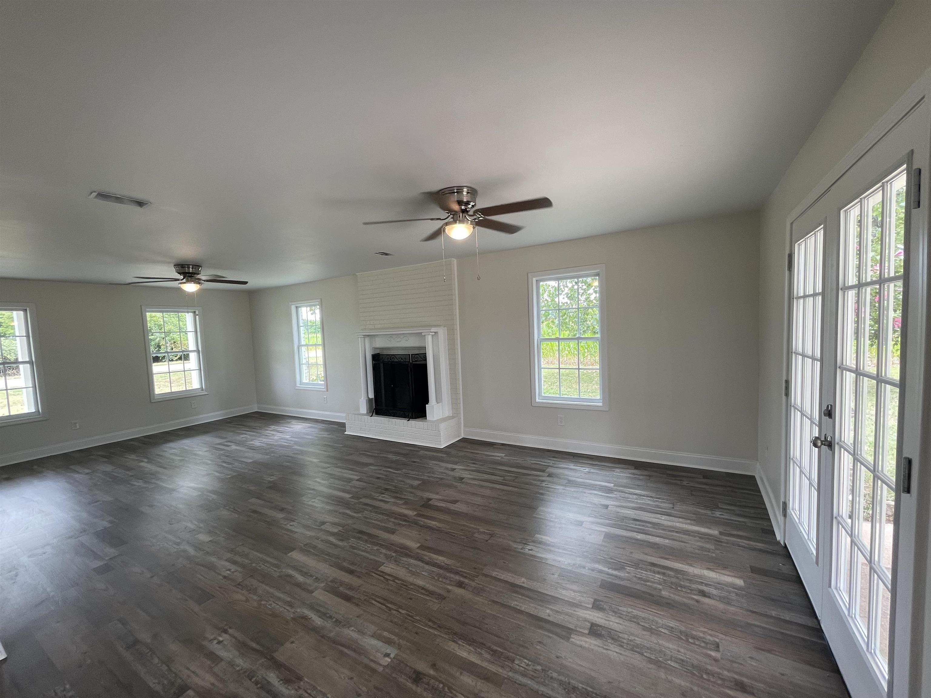 1201 Robert Johnson Road Covington, TN 38019 - Photo 5 of 24 Gallery Image 5