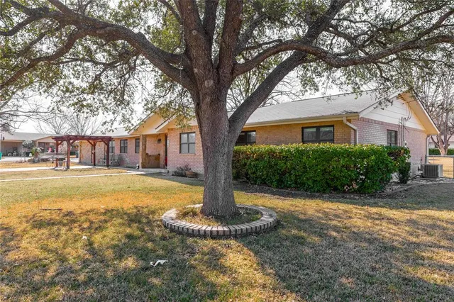 $325,000 | 108 South Harkey Street, San Saba, TX 76877