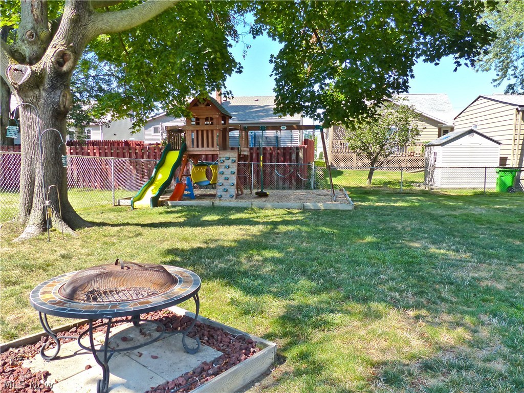 31209 Wellner Road Willowick, OH 44095 - Photo 18 of 24