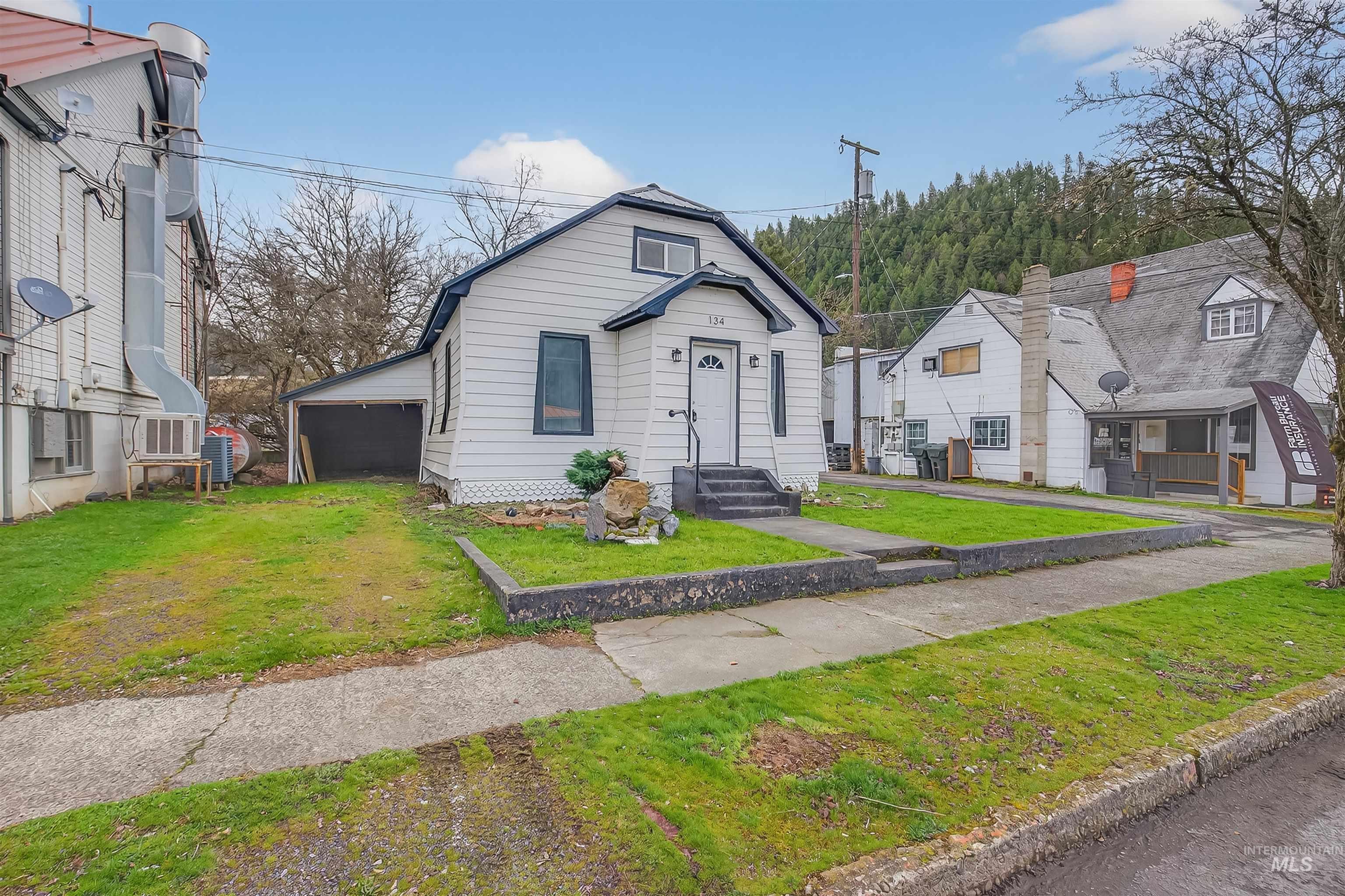 134 South A Street Orofino, ID 83544 - Photo 2 of 42