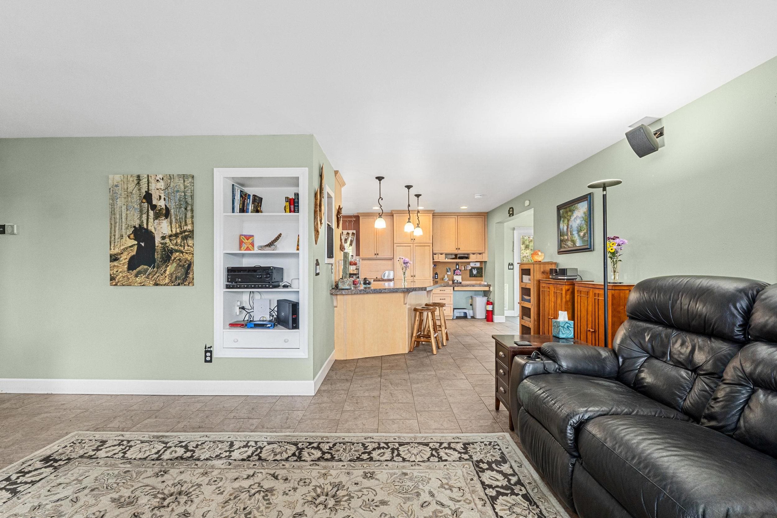 1095 Kitt-Narcisse Road Colville, WA 99114 - Photo 4 of 42