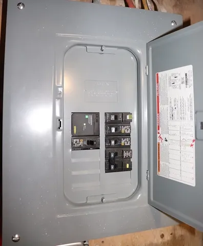 $449,900 | 11 Palmer Street, Fall River, MA 02724