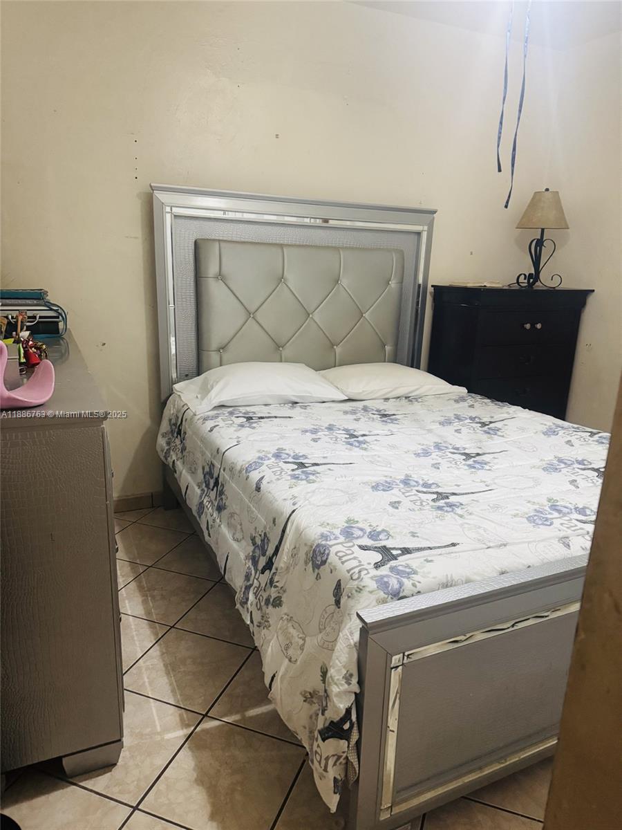 3915 Northwest 4th Terrace Miami, FL 33126 - Photo 15 of 42 a close view of washer and dryer