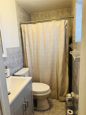 $750,000 | 3915 Northwest 4th Terrace, Miami, FL 33126