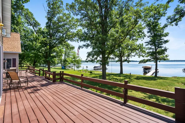 $1,150,000 | 2282 71st Street, Luck, WI 54853