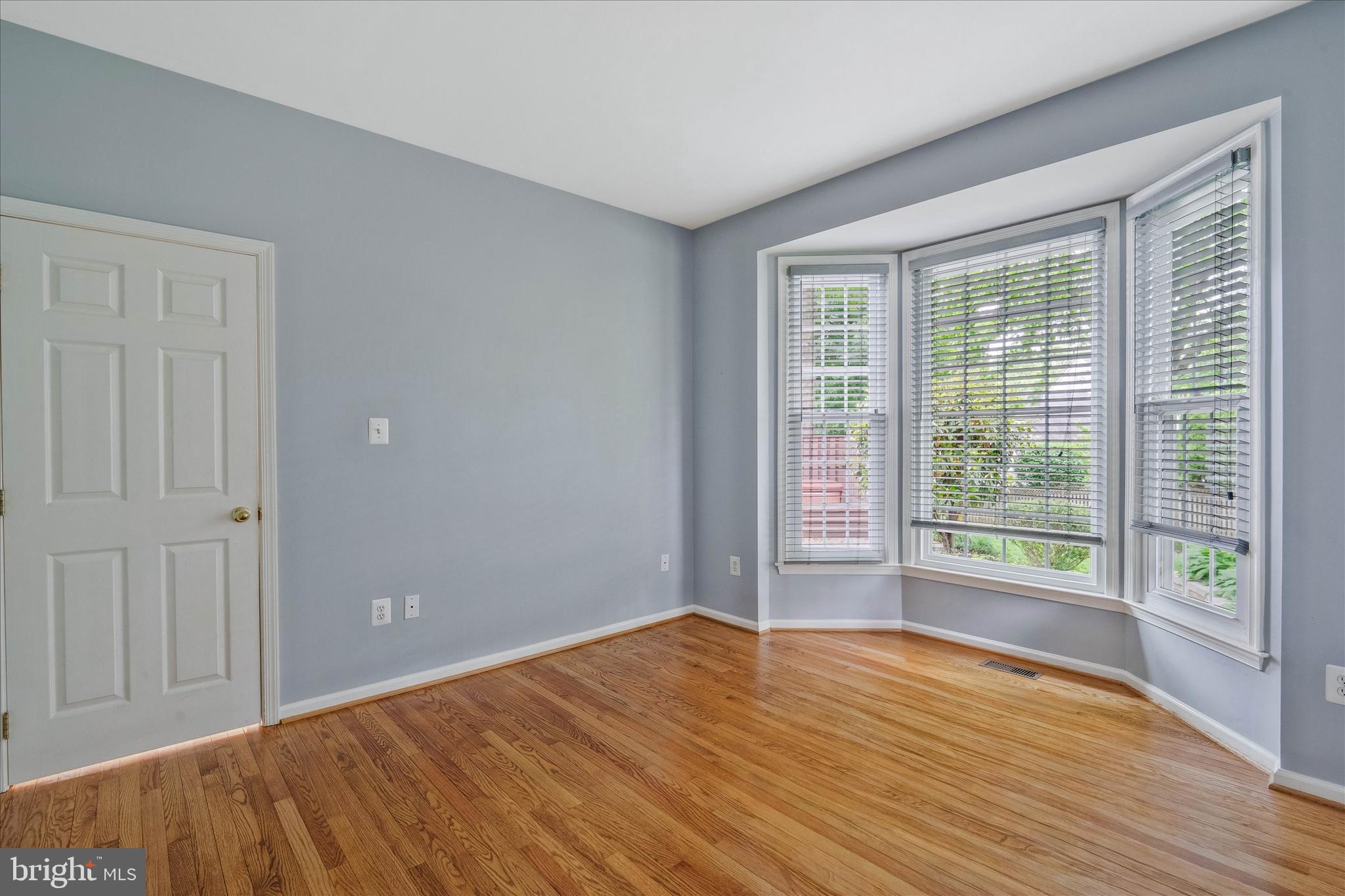 8285 Glenmar Road Ellicott City, MD 21043 - Photo 23 of 69