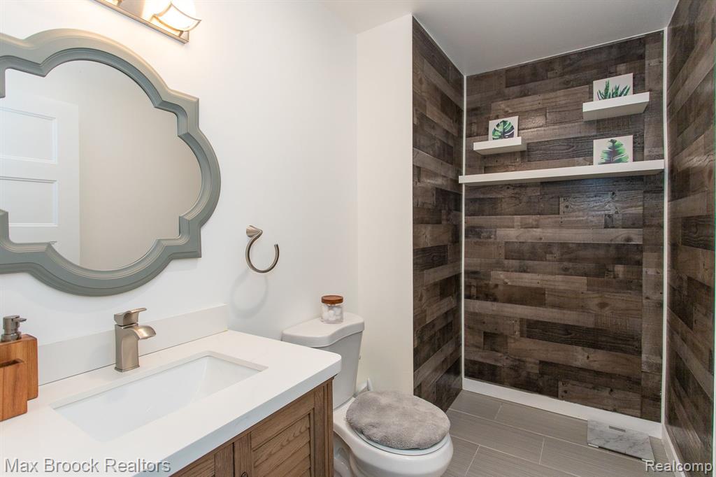 3918 Crooks Road Rochester Hills, MI 48309 - Photo 44 of 66