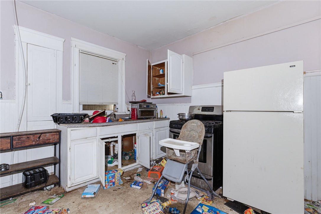 651 Front Street Woonsocket, RI 02895 - Photo 8 of 50