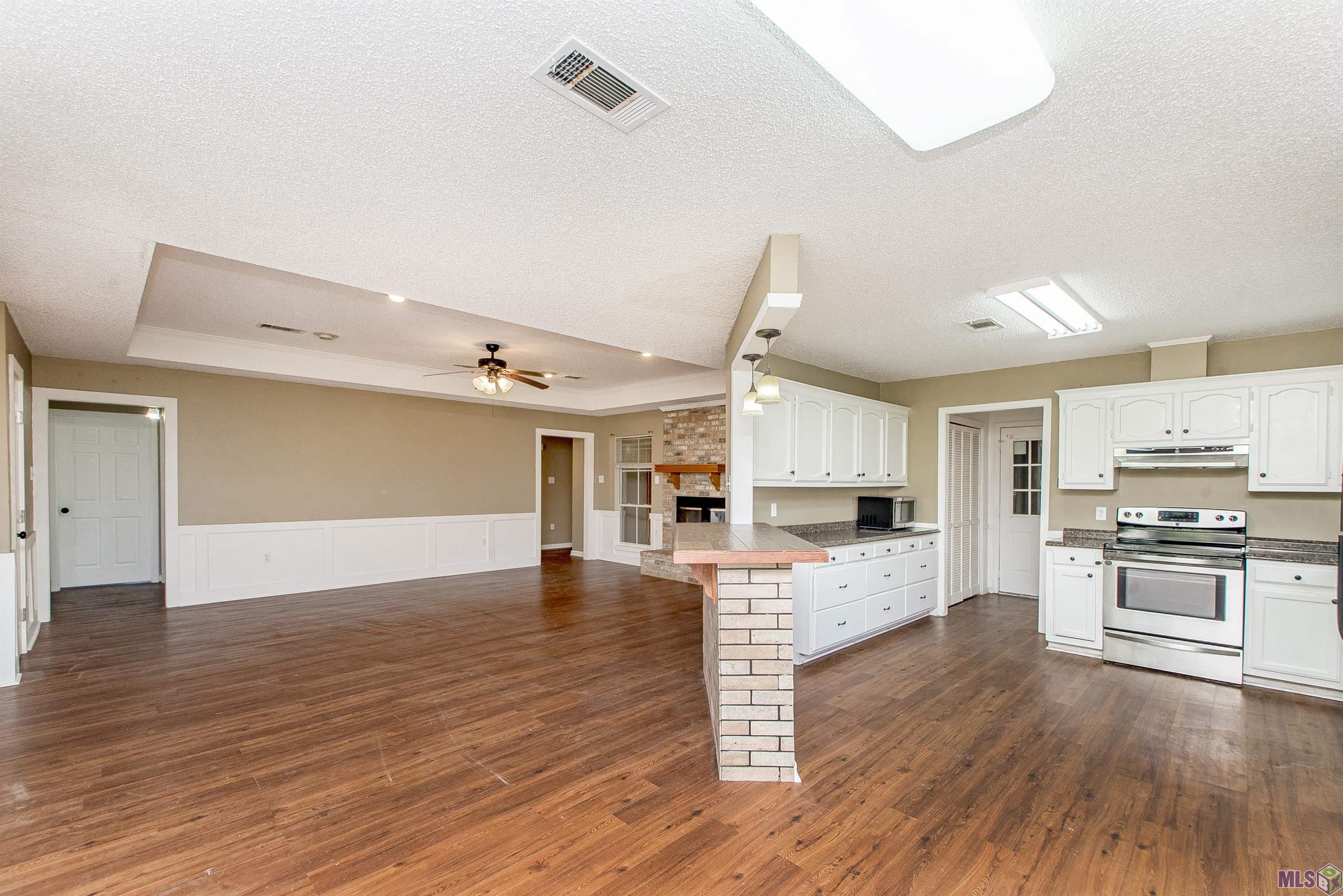 6943 Jim Rushing Road Denham Springs, LA 70706 - Photo 8 of 26