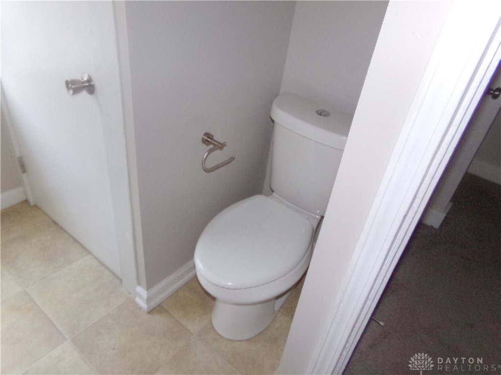 1031 Patterson Road Dayton, OH 45420 - Photo 7 of 16 Gallery Image 7