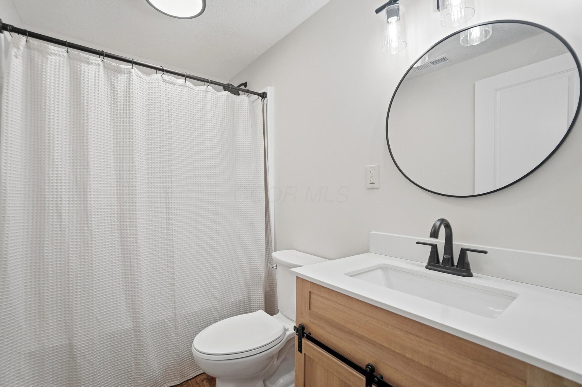 8385 Northeast Plain City-Georgesville Road, Unit R Plain City, OH 43064 - Photo 29 of 59 mainbath1