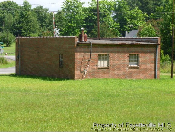 564 Post Office Road Sanford, NC 27330 - Photo 3 of 27 Gallery Image 3