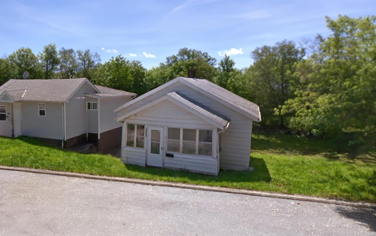 1134 Seiler Street Alton, IL 62002 - Photo 2 of 2 Gallery Image 2