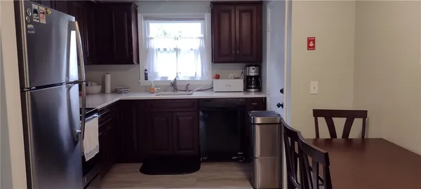 $2,800 | 4 Almy Court, Unit 1, Newport, RI 02840