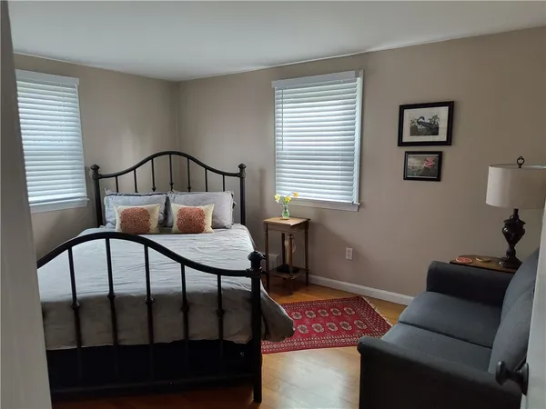 $2,800 | 4 Almy Court, Unit 1, Newport, RI 02840