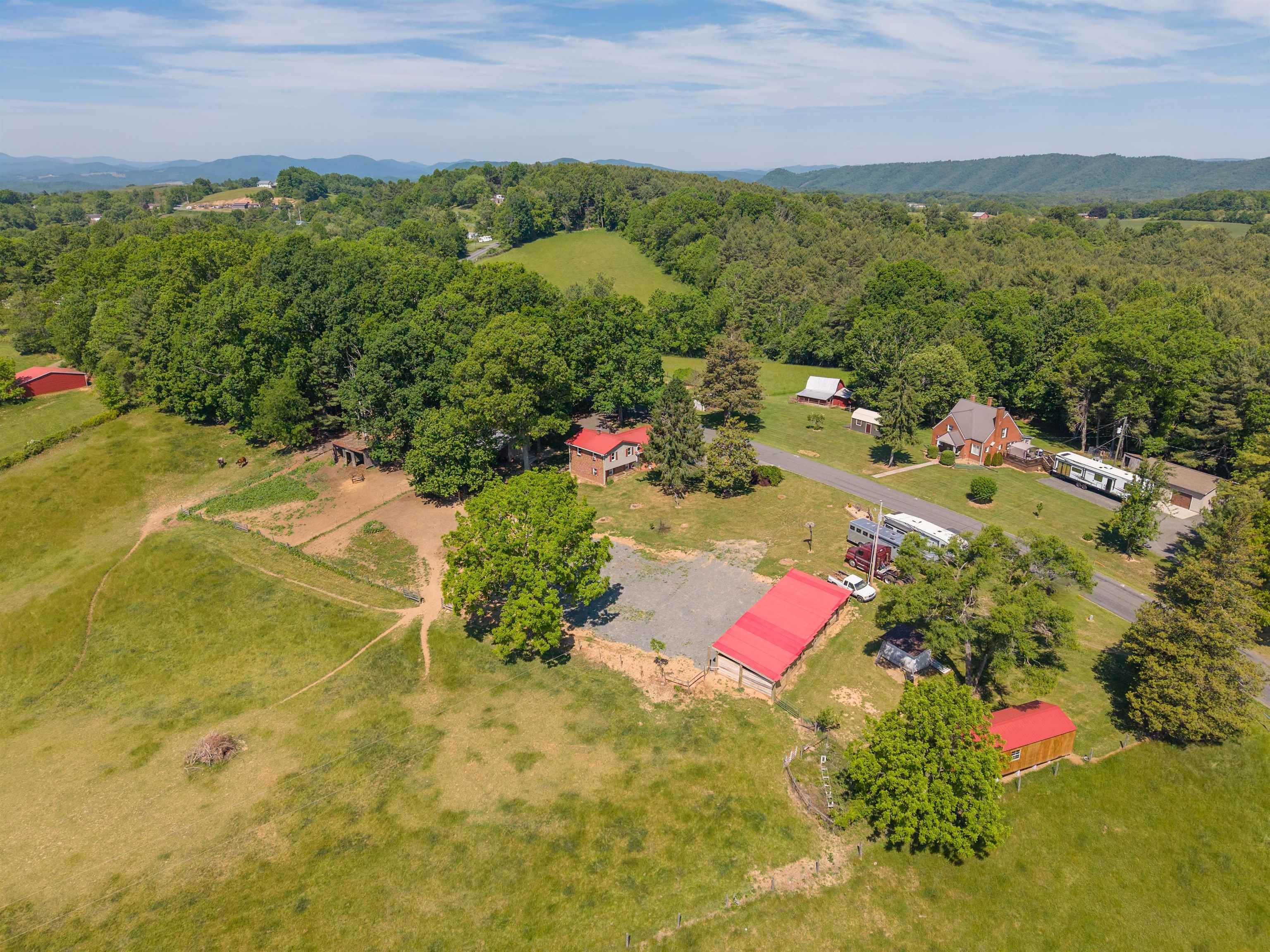 1865 Oak Grove Road Woodlawn, VA 24381 - Photo 55 of 82 Gallery Image 55