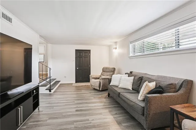 $405,000 | 535 Gelpi Avenue, Jefferson, LA 70121