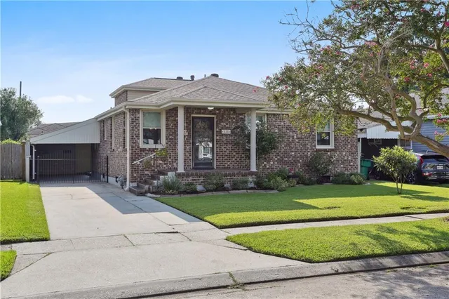 $405,000 | 535 Gelpi Avenue, Jefferson, LA 70121