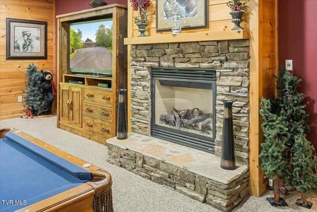 $999,999 | 2213 Woodcock Trail, Sevierville, TN 37876