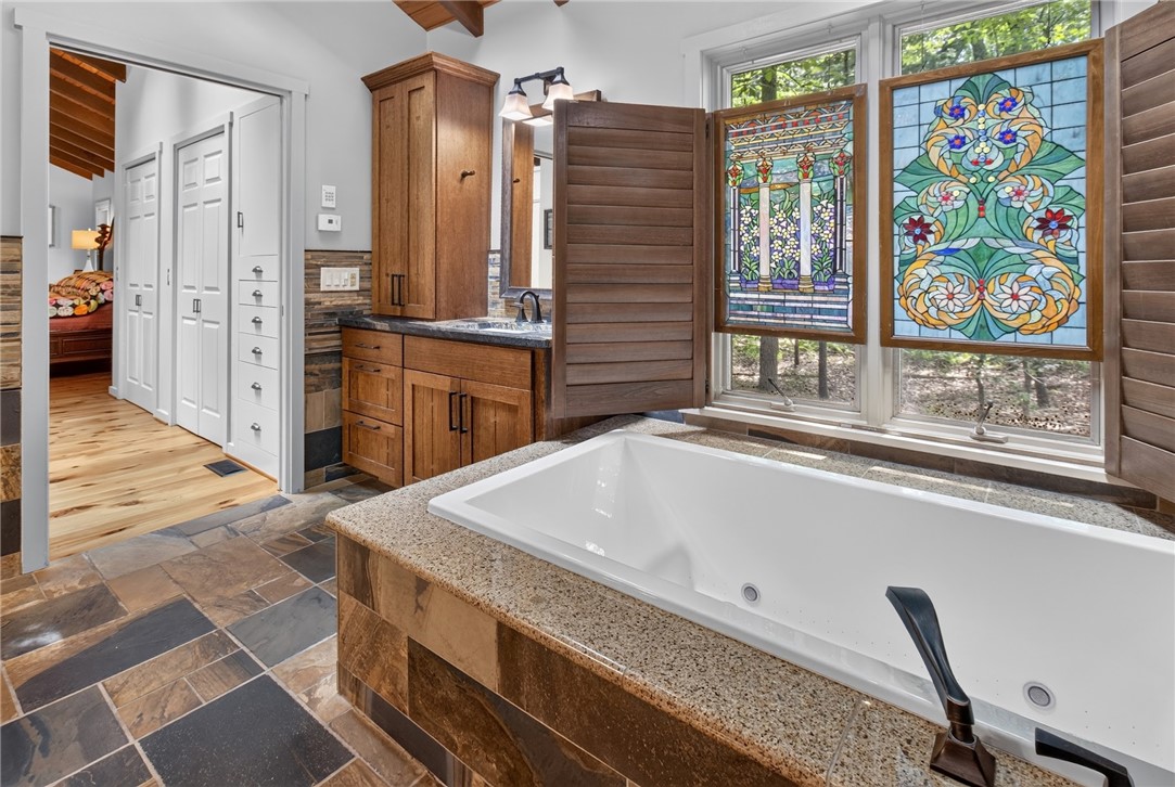 150 Park Road Pittsford, NY 14534 - Photo 15 of 42
