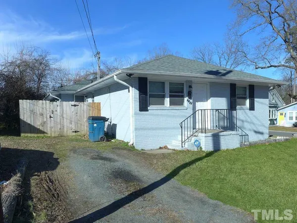 $1,395 | 1411 Gearwood Avenue, Durham, NC 27701