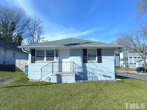 $1,395 | 1411 Gearwood Avenue, Durham, NC 27701