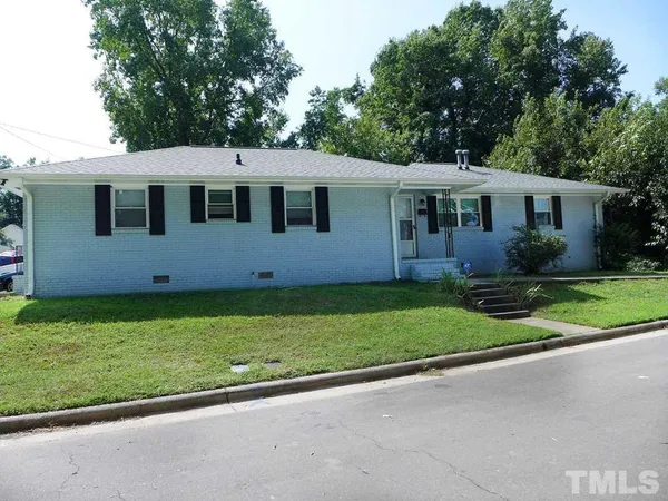$1,395 | 1411 Gearwood Avenue, Durham, NC 27701