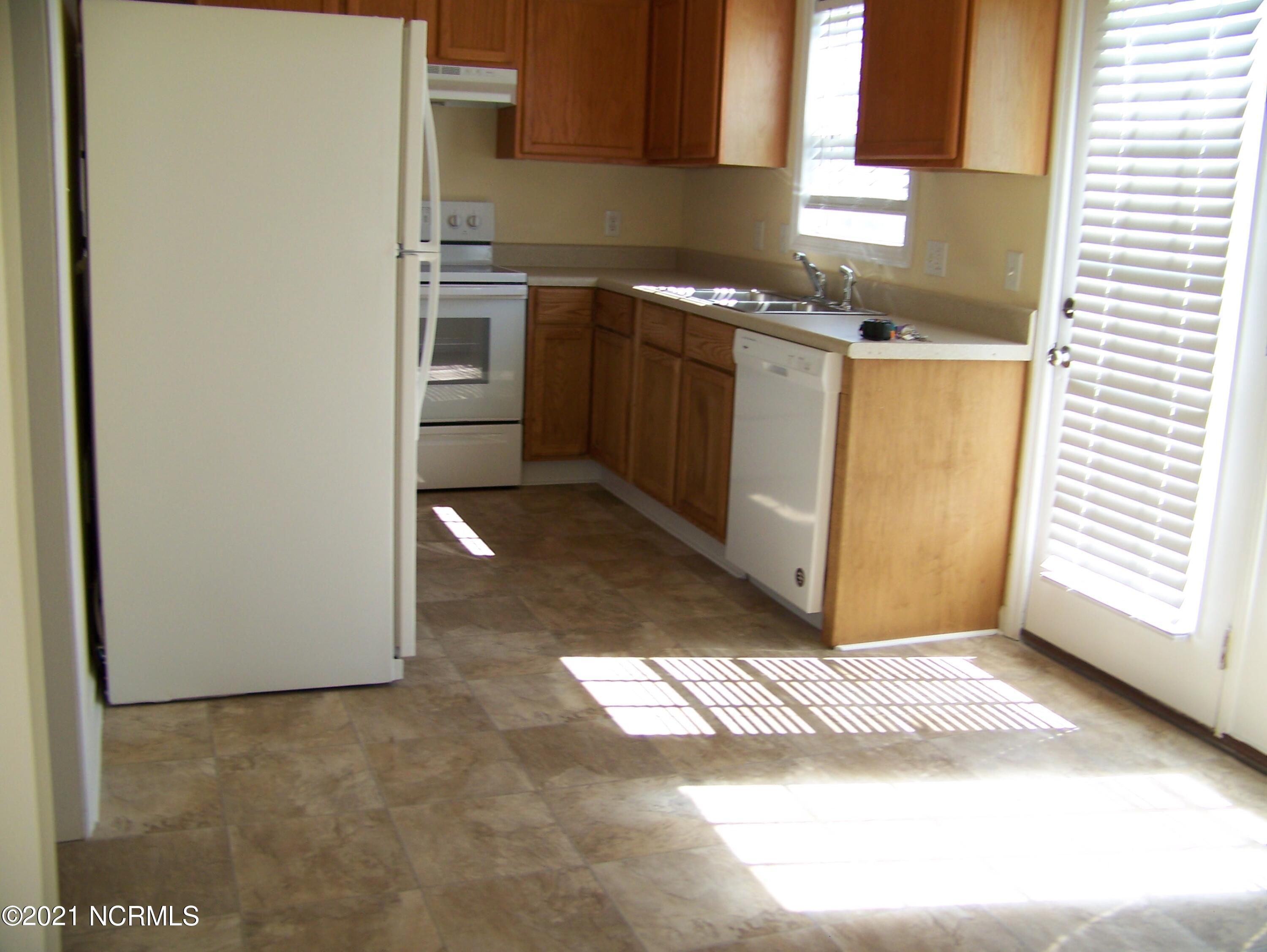226 Rutledge Avenue Beaufort, NC 28516 - Photo 26 of 31 100_2998