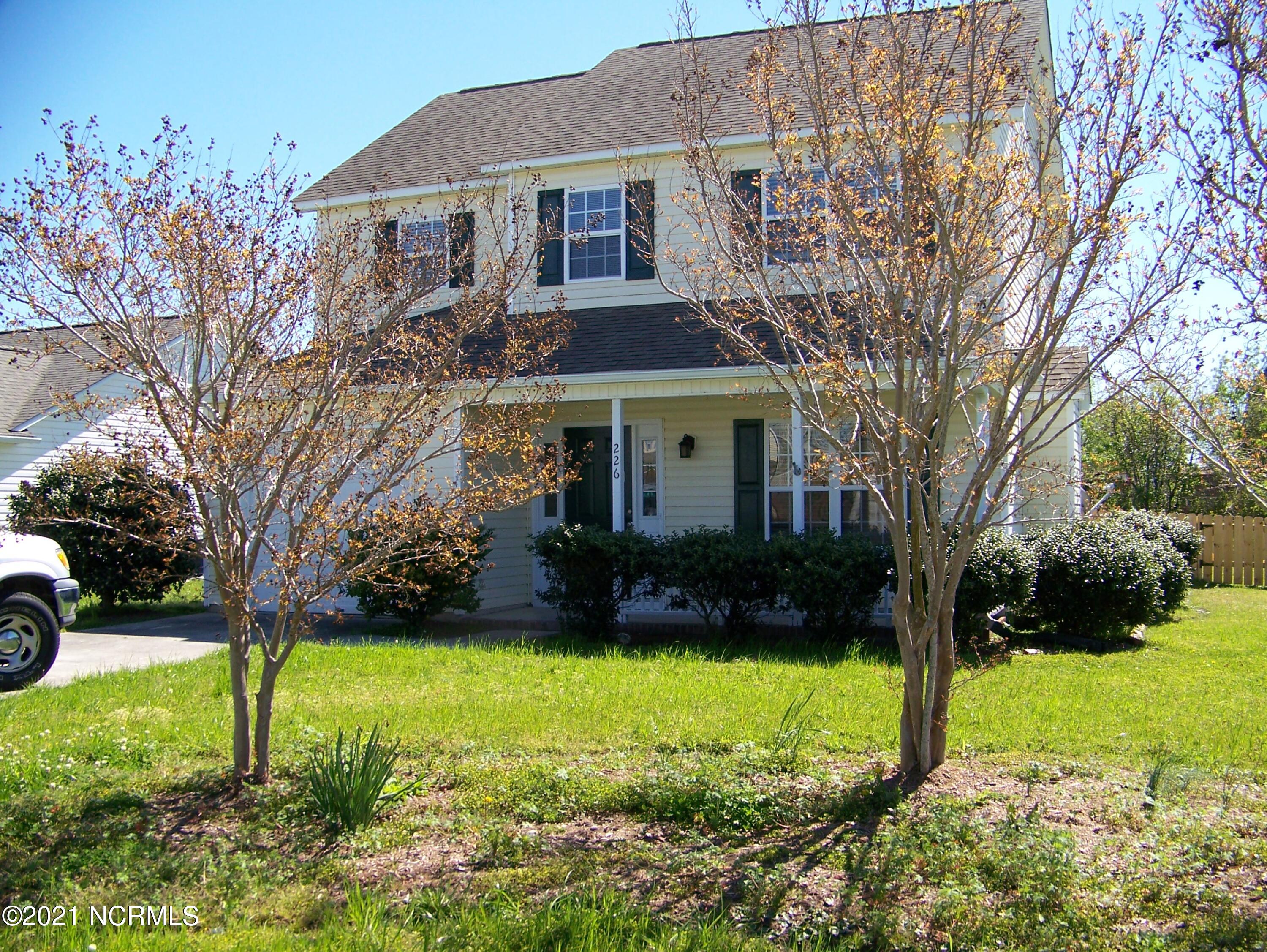 226 Rutledge Avenue Beaufort, NC 28516 - Photo 3 of 31 100_3013