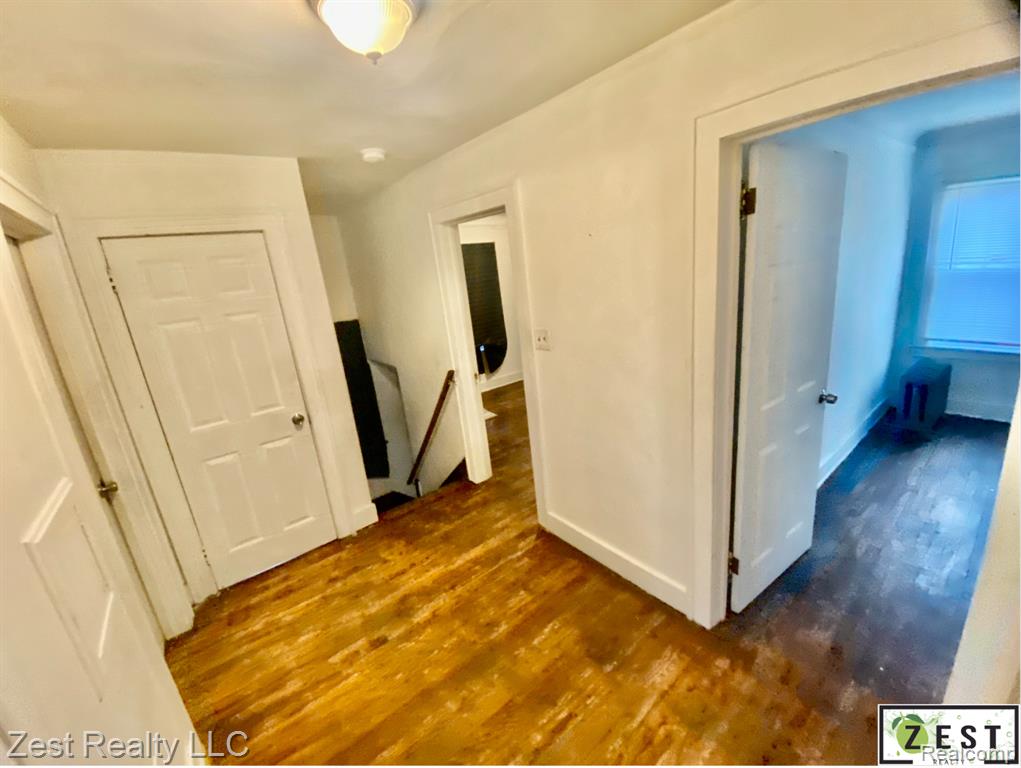 14300 Strathmoor Street Detroit, MI 48227 - Photo 6 of 19