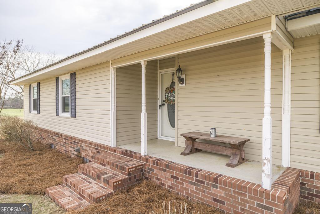 1920 Harvey Road Abbeville, GA 31001 - Photo 3 of 39