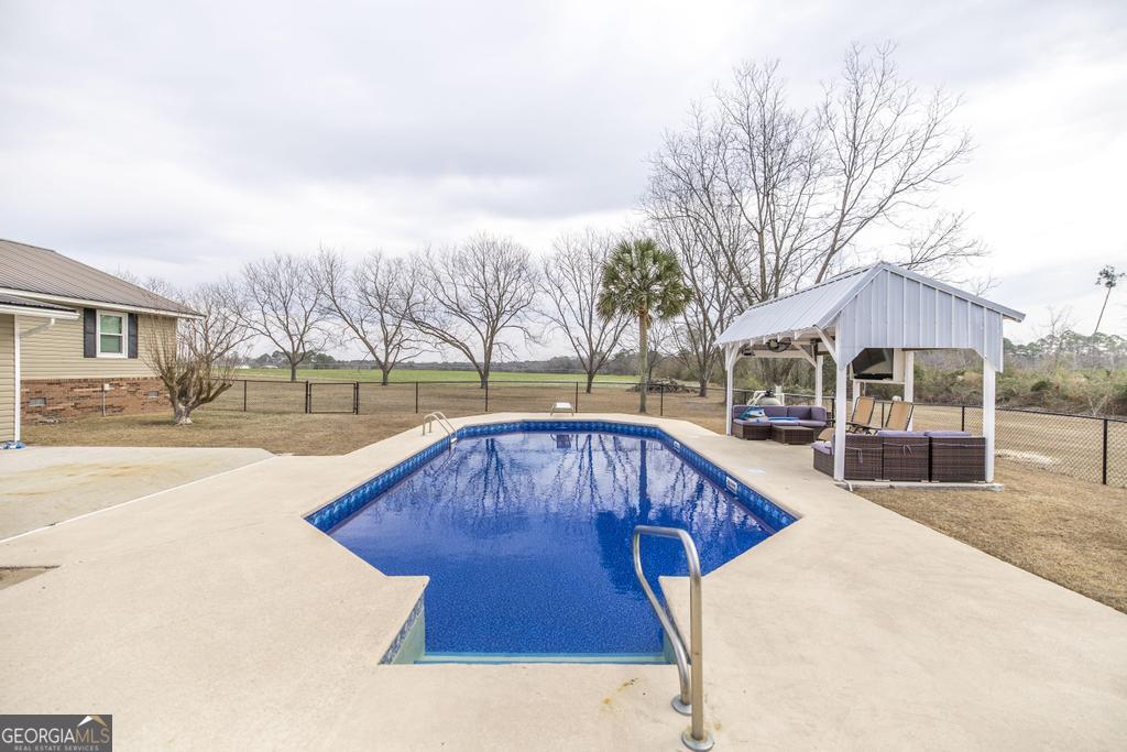 1920 Harvey Road Abbeville, GA 31001 - Photo 7 of 39