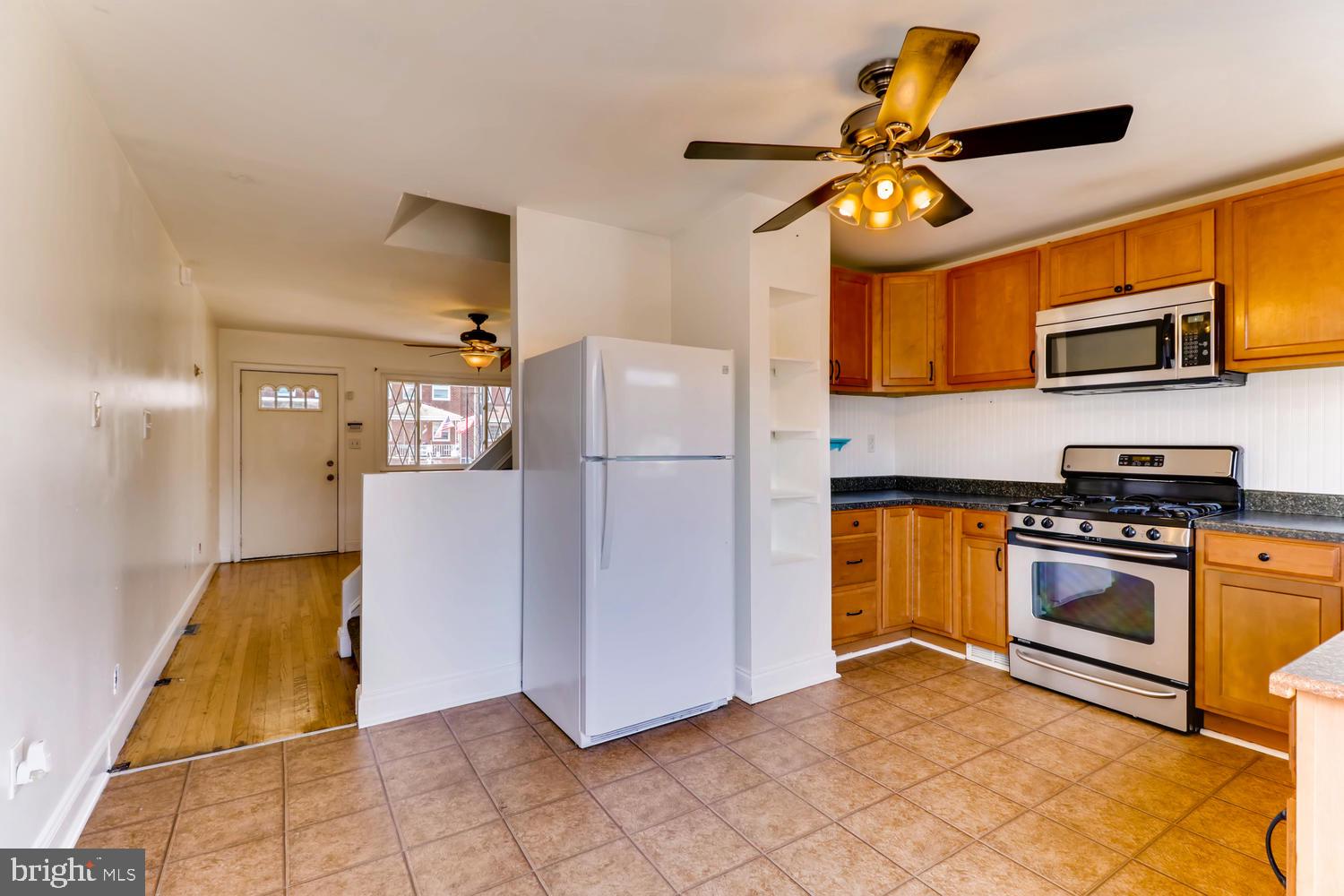 8064 Gray Haven Road Dundalk, MD 21222 - Photo 11 of 27 Kitchen