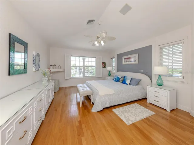 $685,000 | 1400 Beach Road, Unit 3, Englewood, FL 34223