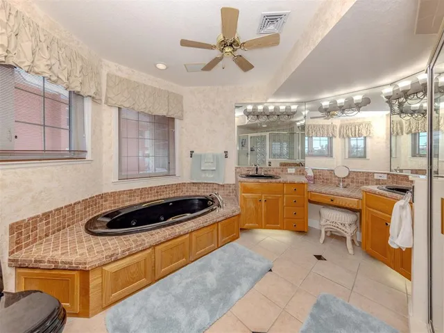 $685,000 | 1400 Beach Road, Unit 3, Englewood, FL 34223