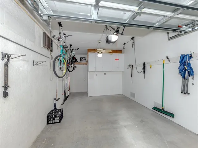 $685,000 | 1400 Beach Road, Unit 3, Englewood, FL 34223