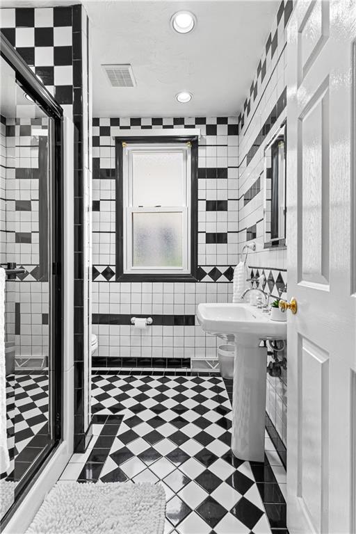 311 Bellevue Road Pittsburgh, PA 15229 - Photo 23 of 44 Gallery Image 23