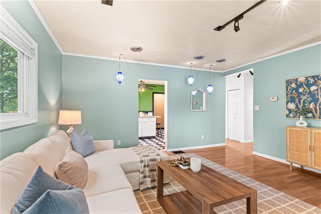311 Bellevue Road Pittsburgh, PA 15229 - Photo 7 of 44 Gallery Image 7