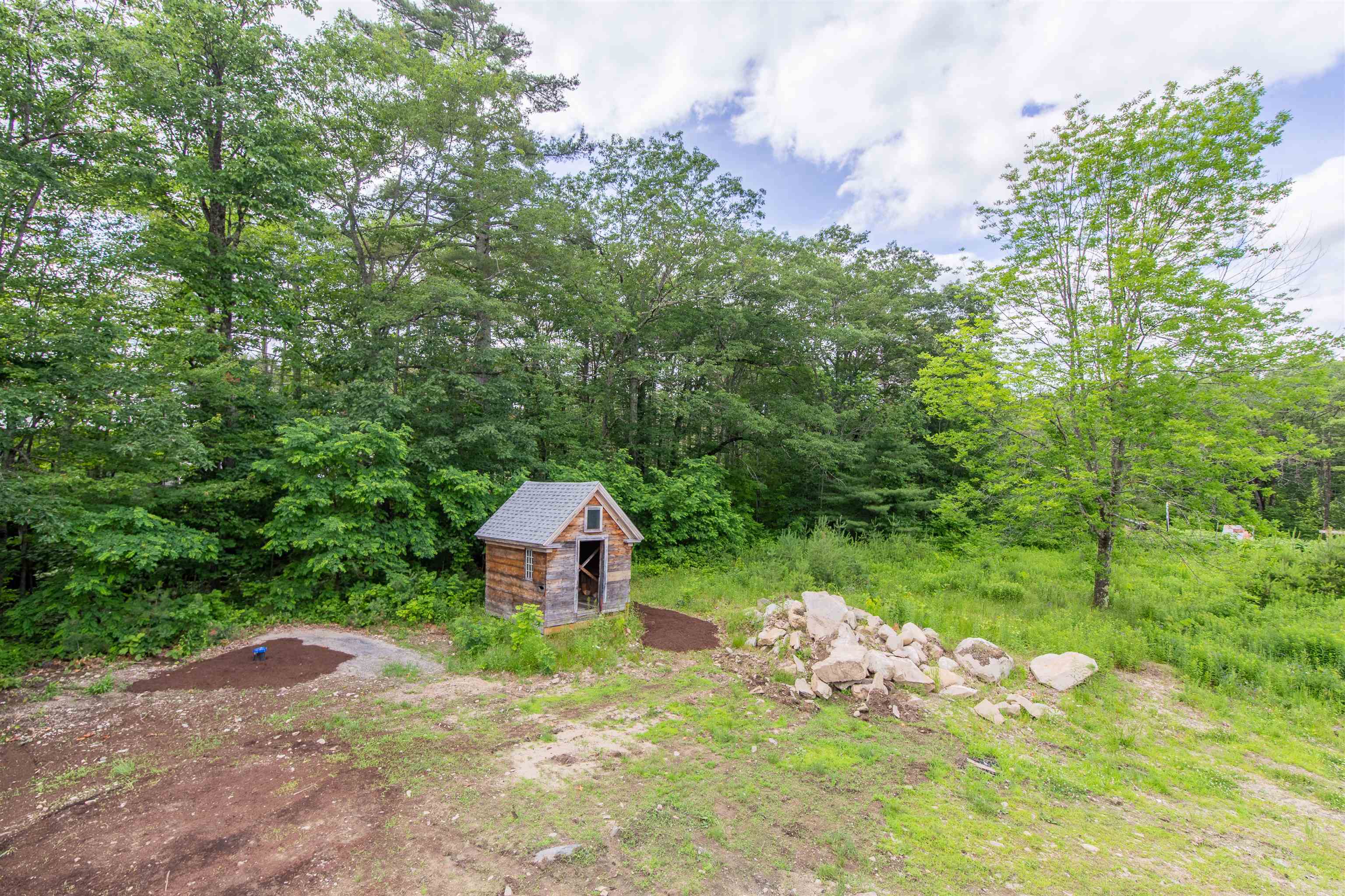 13 Mill Road Tamworth, NH 03883 - Photo 45 of 60