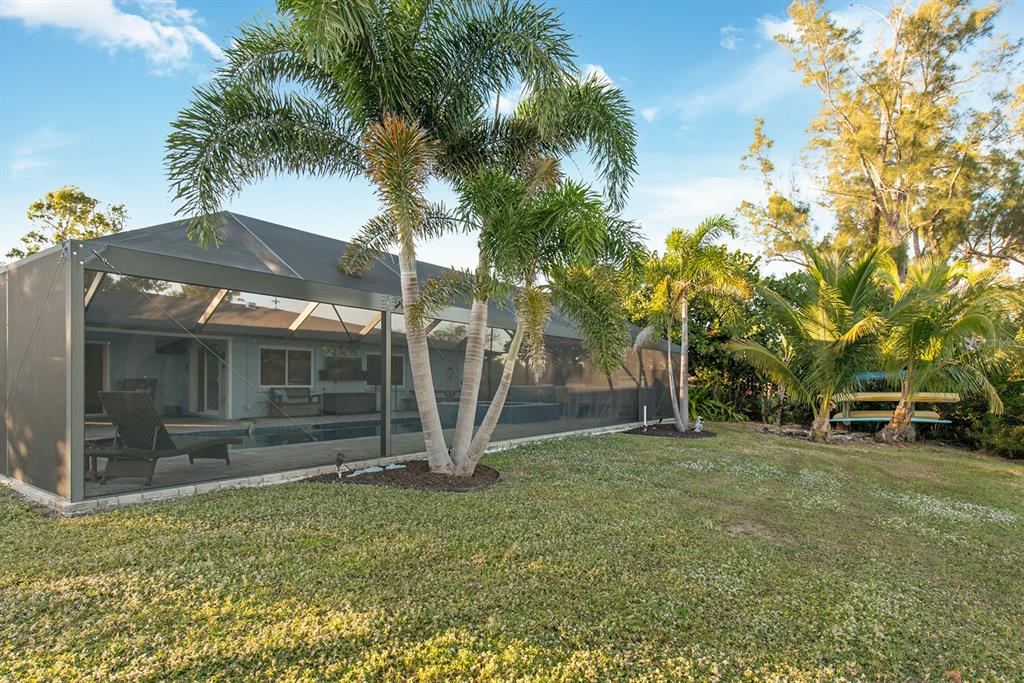 300 East Bay Heights Road Englewood, FL 34223 - Photo 46 of 71
