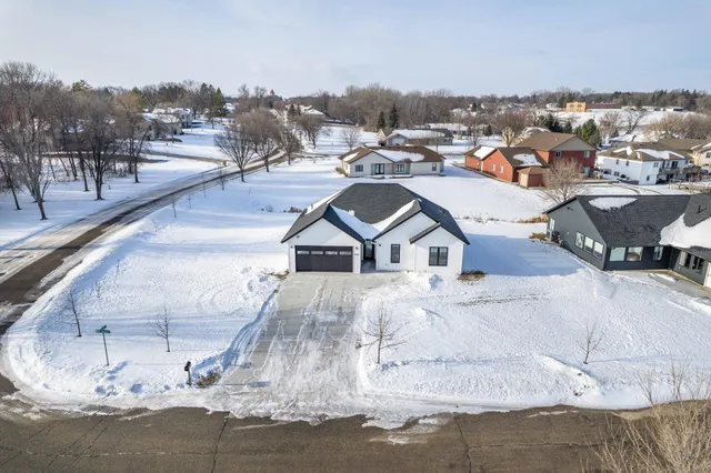 $439,000 | 1503 Opperman Bay Court, Fergus Falls, MN 56537