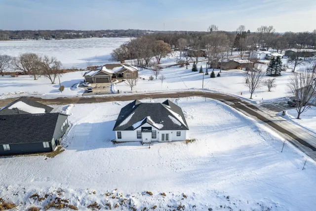 $439,000 | 1503 Opperman Bay Court, Fergus Falls, MN 56537