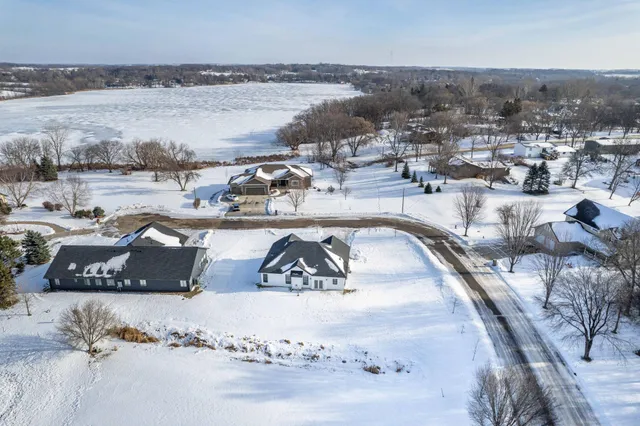 $419,900 | 1503 Opperman Bay Court, Fergus Falls, MN 56537