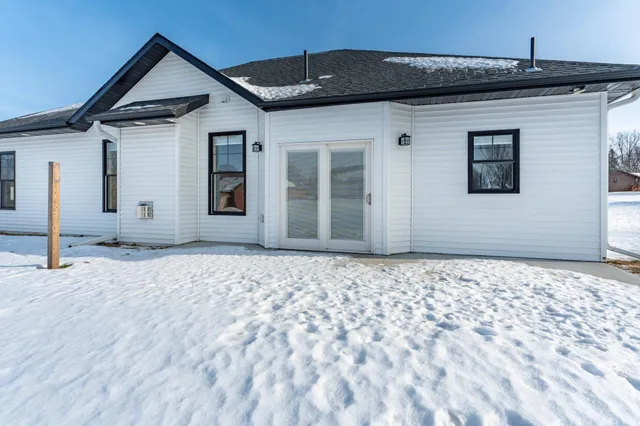 $419,900 | 1503 Opperman Bay Court, Fergus Falls, MN 56537