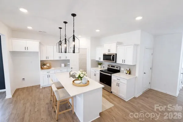 $305,000 | 1365 Eagle Claw Drive, Kannapolis, NC 28083