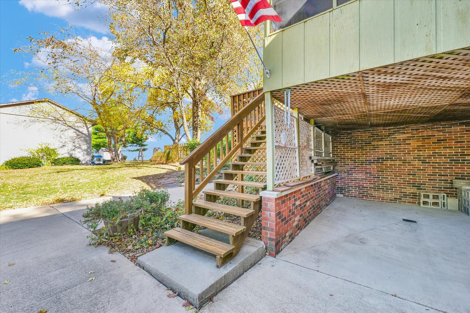1000 East Kratz Road Monticello, IL 61856 - Photo 45 of 52 a view of entryway with a front door