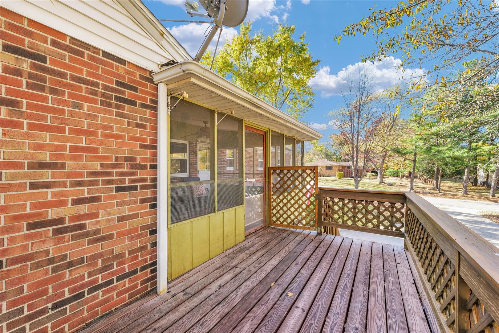 1000 East Kratz Road Monticello, IL 61856 - Photo 47 of 52 a view of a balcony with wooden floor