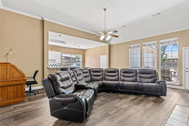 $410,000 | 201 Sherwood Drive, Murphy, TX 75094