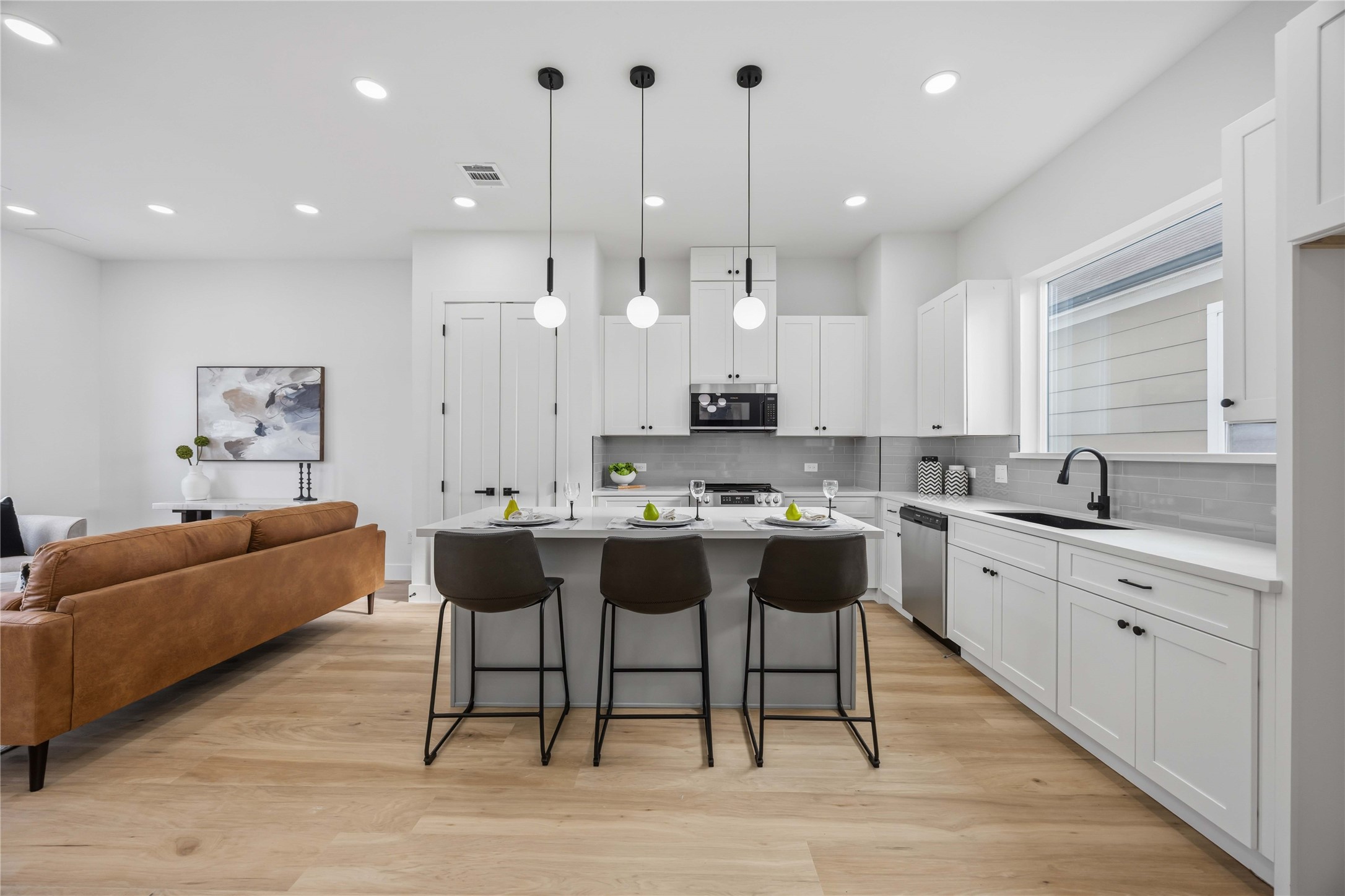 2014 Yates Street Houston, TX 77020 - Photo 12 of 45